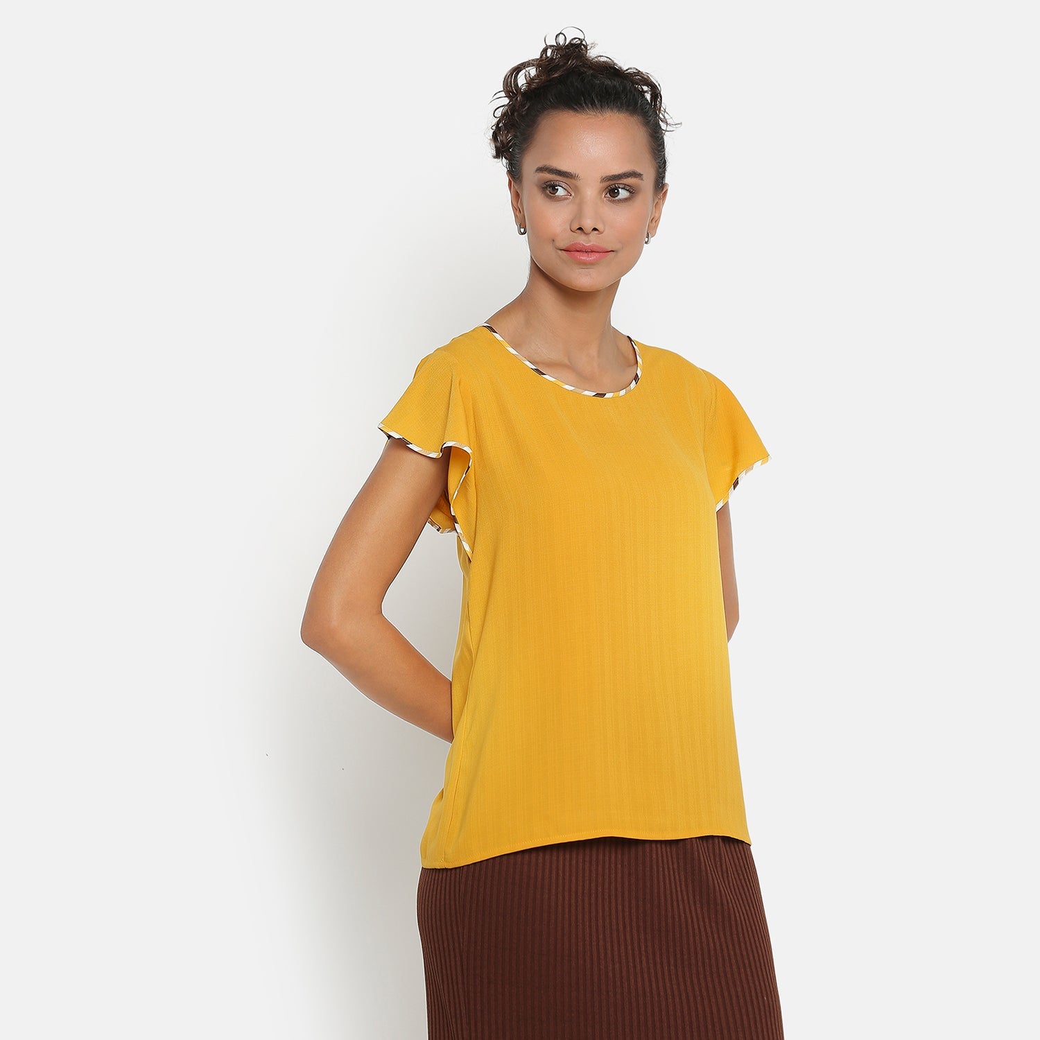 Yellow Top With Frill on Side Seam With Contrast Piping