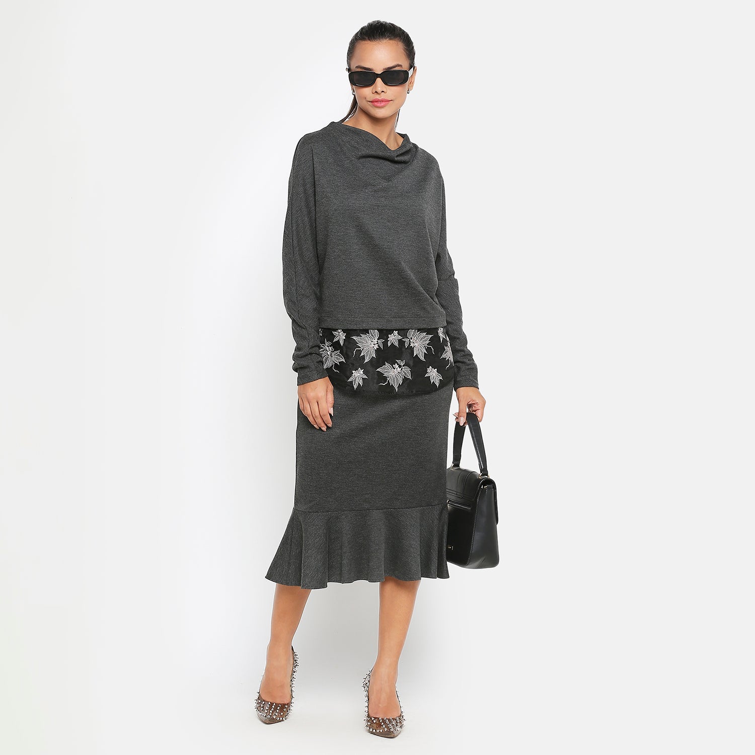 Dark Grey Knit Skirt With Frill