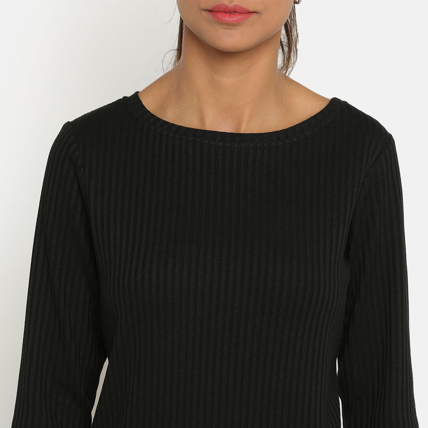 Black Ribbed Top With Sleeves