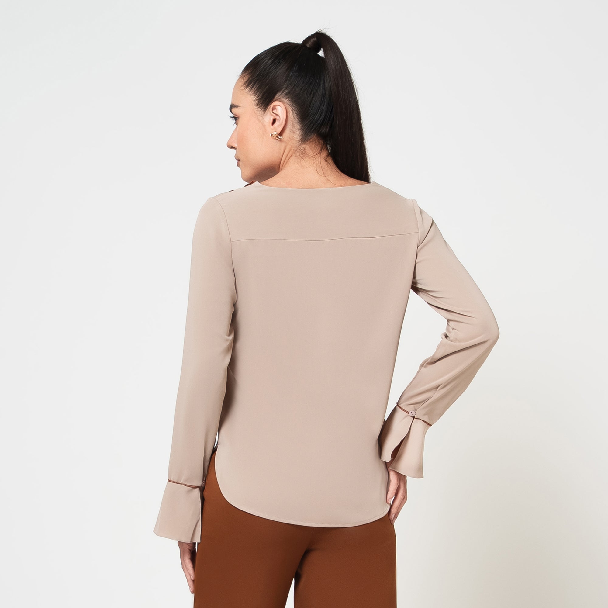 Off White Top with Tie up