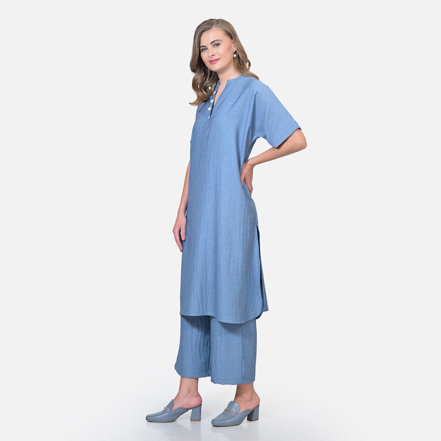 Blue Textured Line Kurta for Women-1