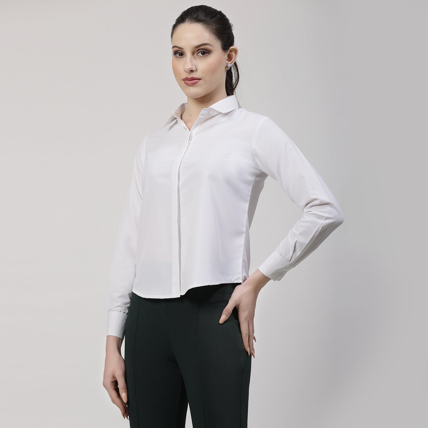 White Shirt With Collar