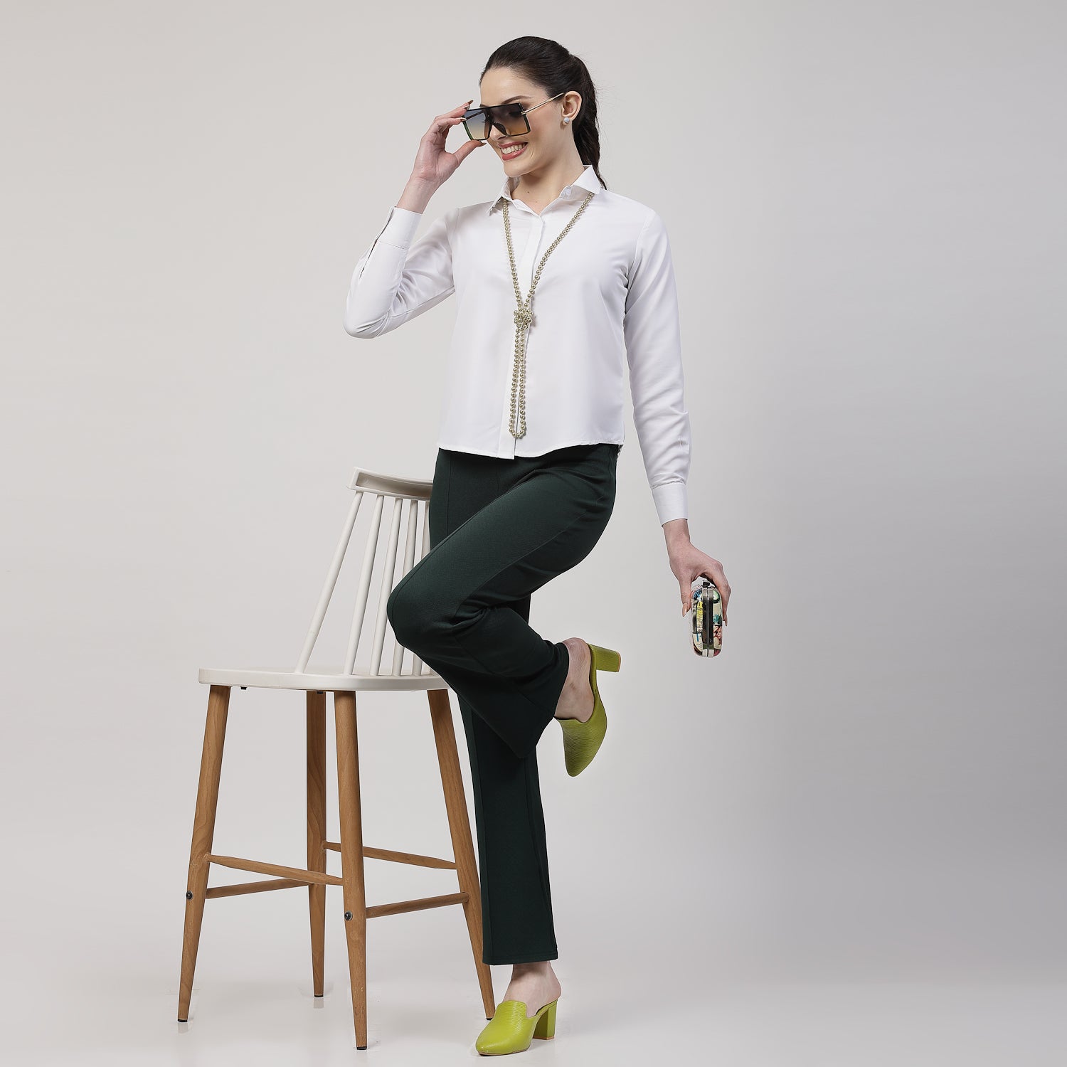 White Shirt With Collar
