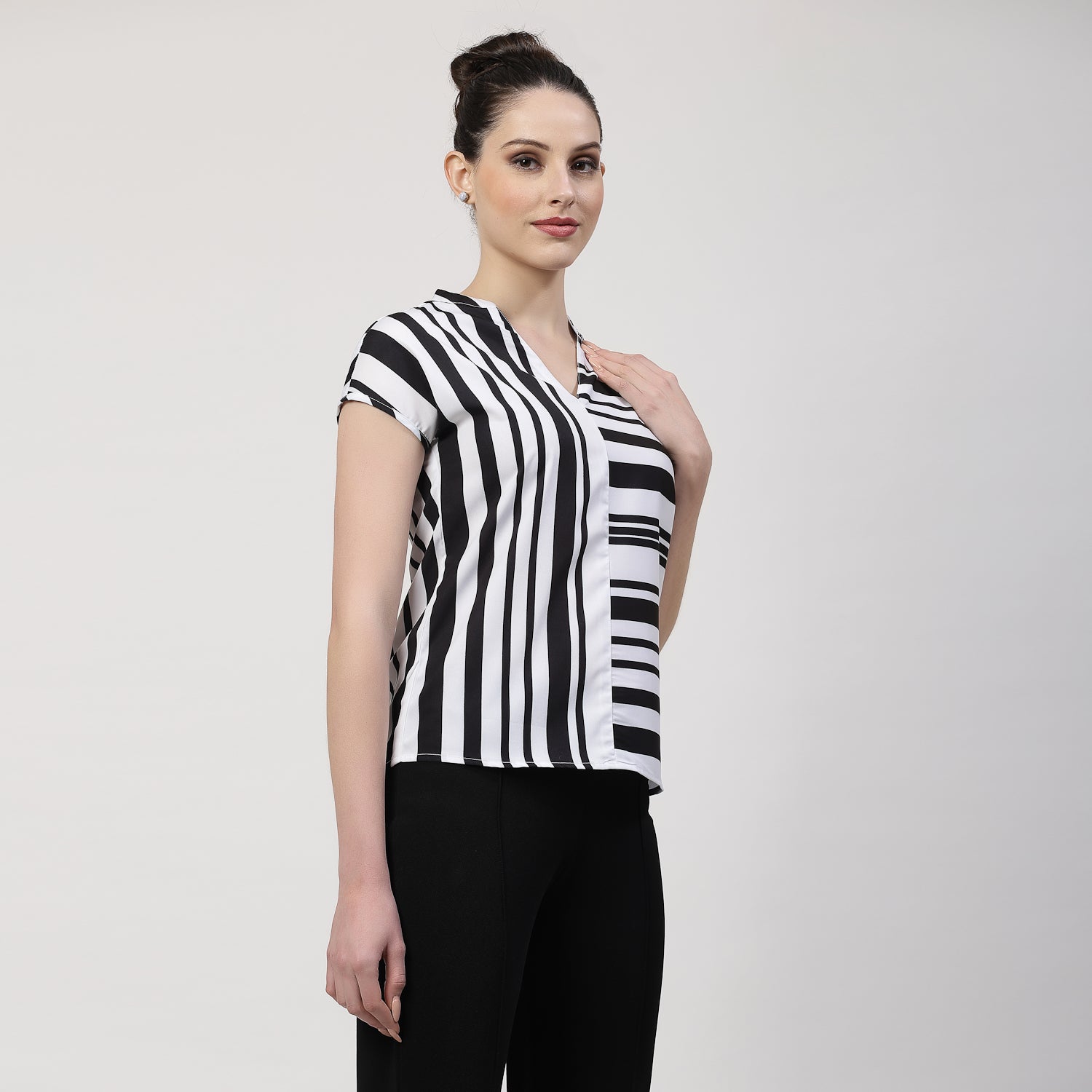 Black & White Stripes Top
