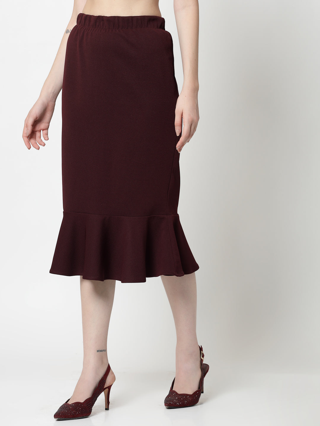 Maroon Lycra Fish Cut Skirt,frocks for women
indian designer skirts?