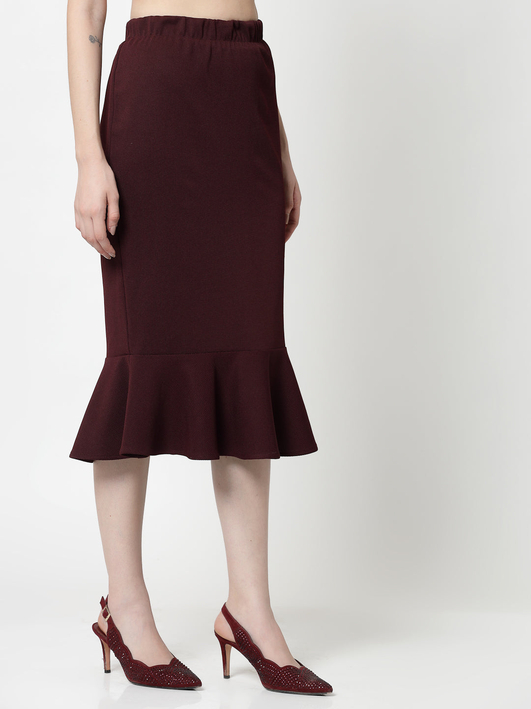 Maroon Lycra Fish Cut Skirt,frocks for women
indian designer skirts?