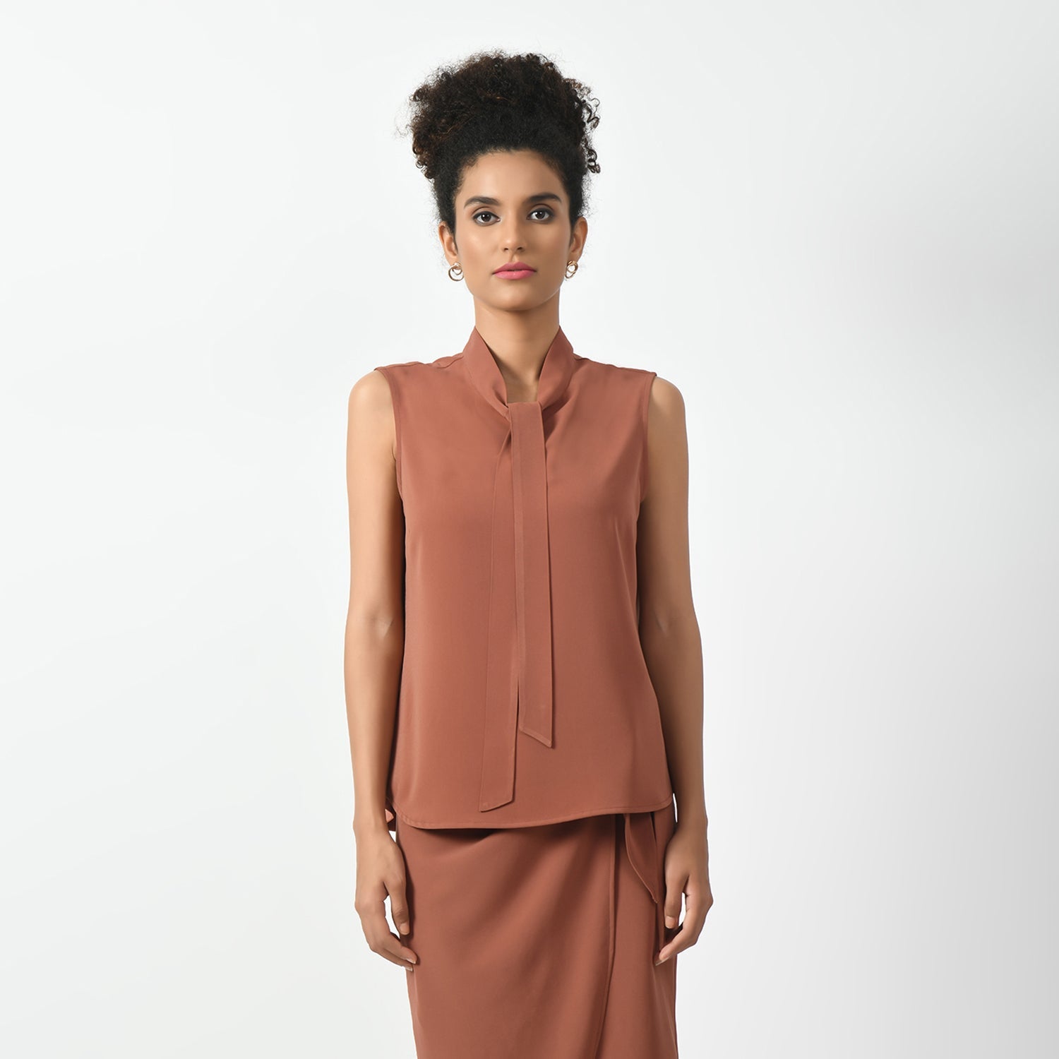 Peach Sleeveless Knot Top