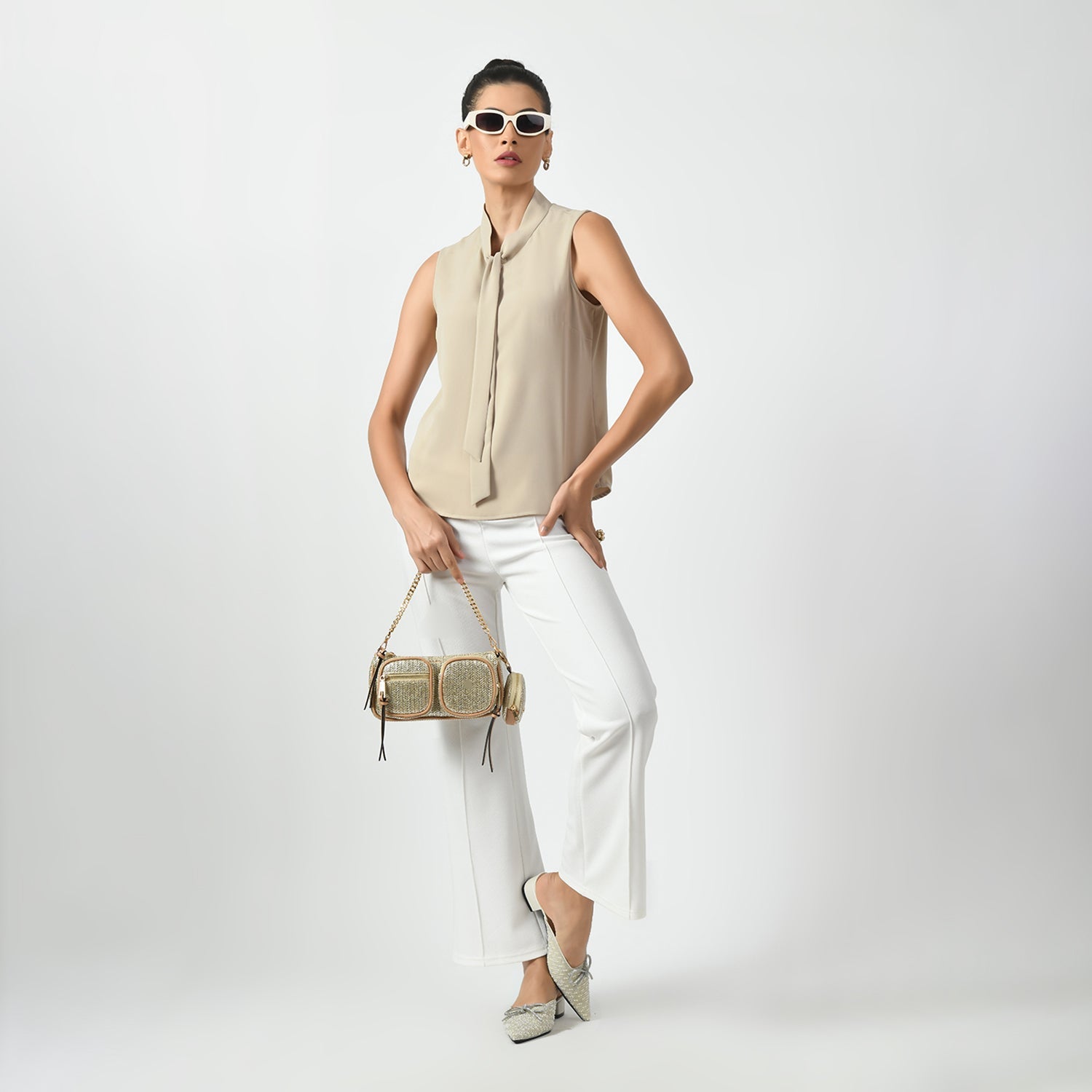 Light Beige Sleeveless Top With Knot