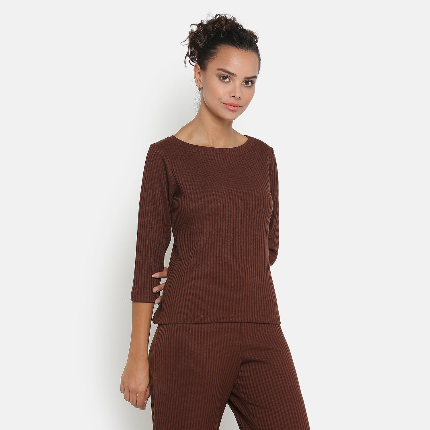 Brown Ribbed Top With Sleeves
