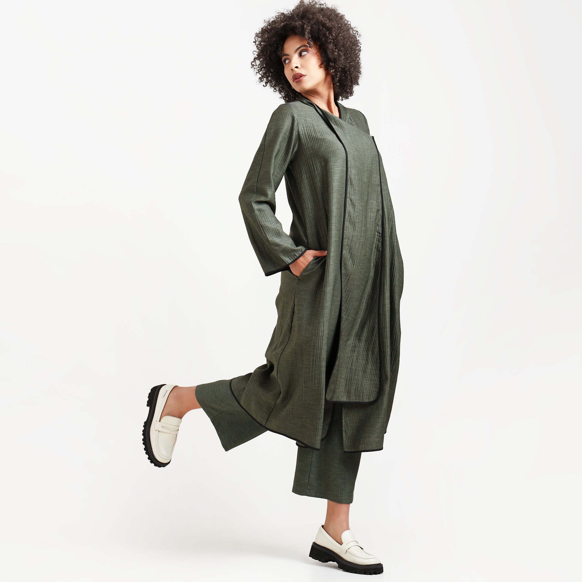 Olive Green Textured Overlap Kurta With Black Piping