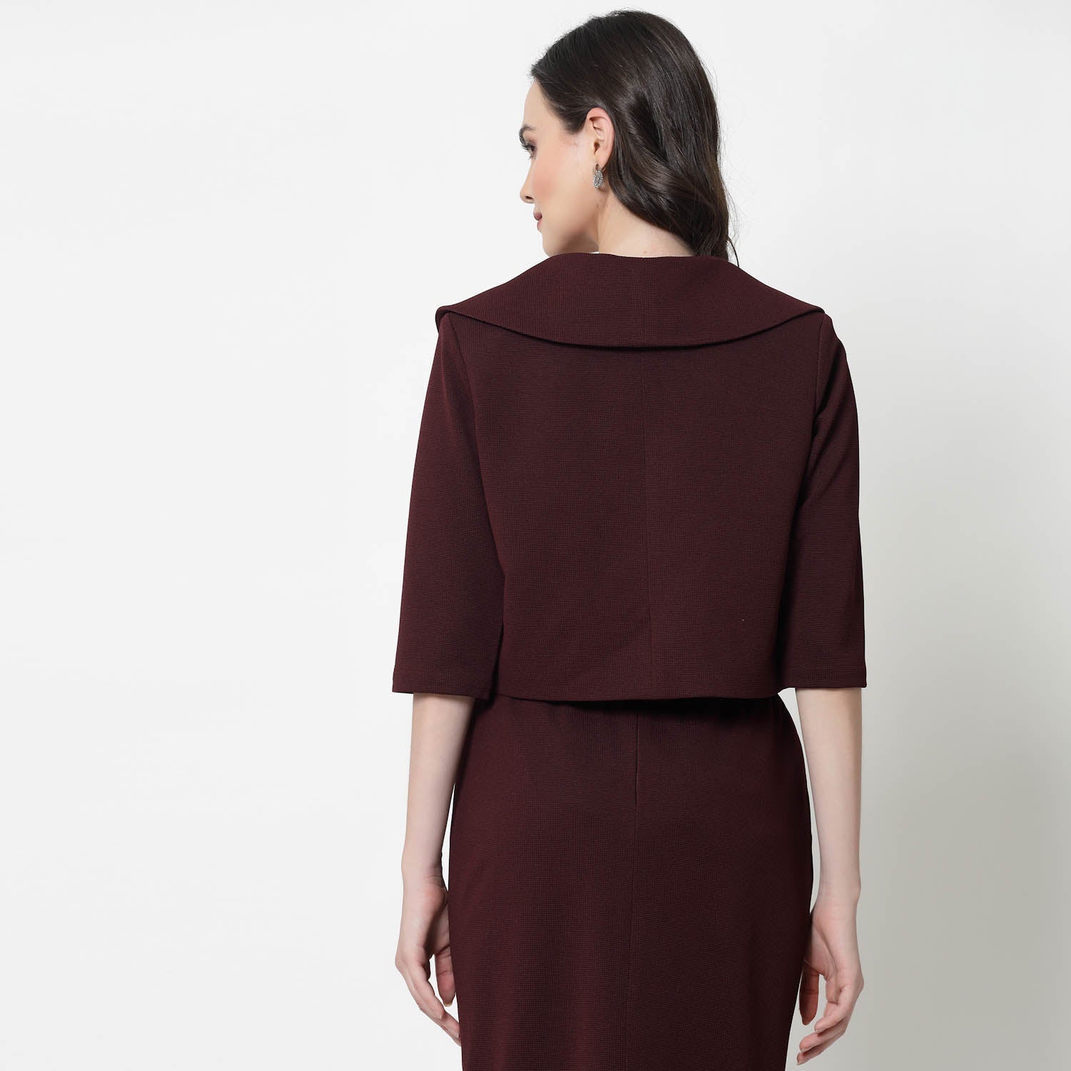 Maroon Collar Short Jacket	-4