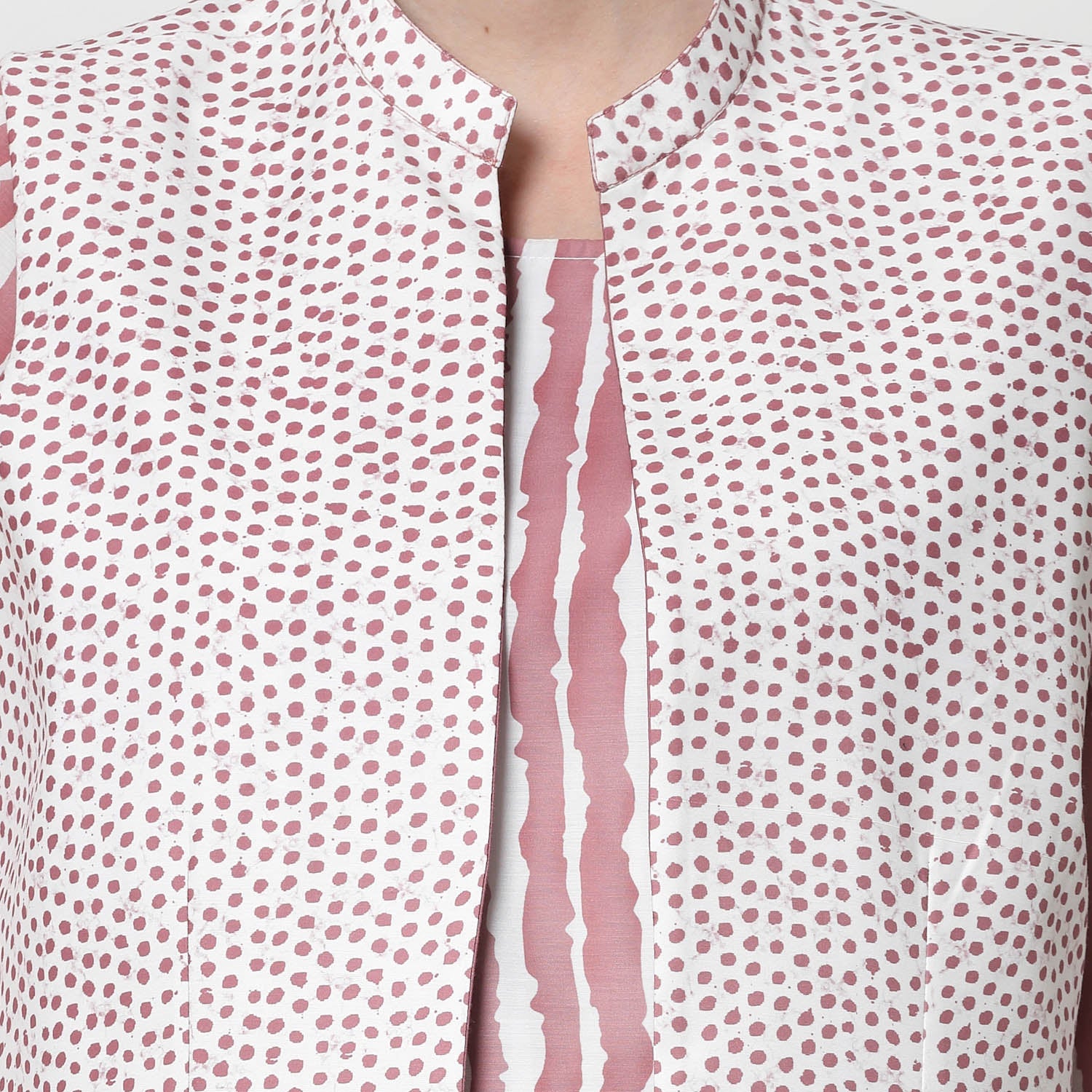 Reversible Pink Polka Jacket, Smart Jackets for Professionals, stylish casual jackets in india, formal jacket, womens black formal jacket	
	
	
	