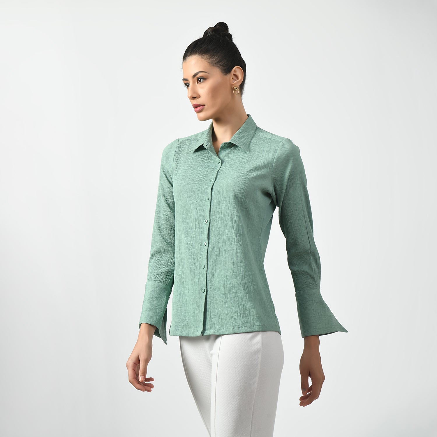 Light Green Texture Shirt With Overlap Cuff