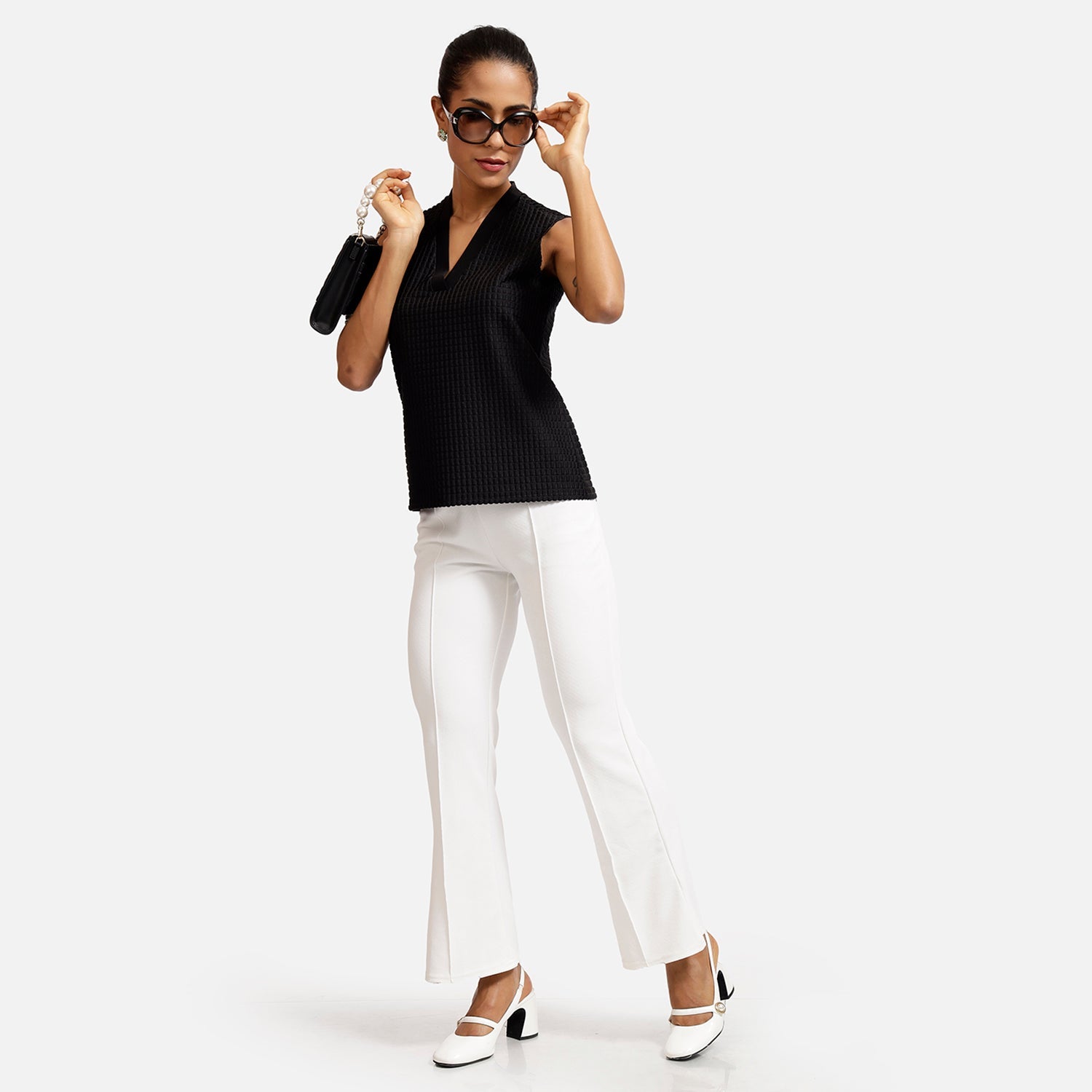 Black V-Neck Without Sleeve Check Texture Top
